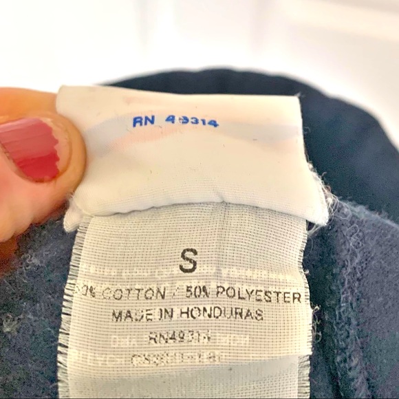 Vintage 90’s Champion Navy Blue Notre Dame Sweatshirt Sz. S - Picture 5 of 6